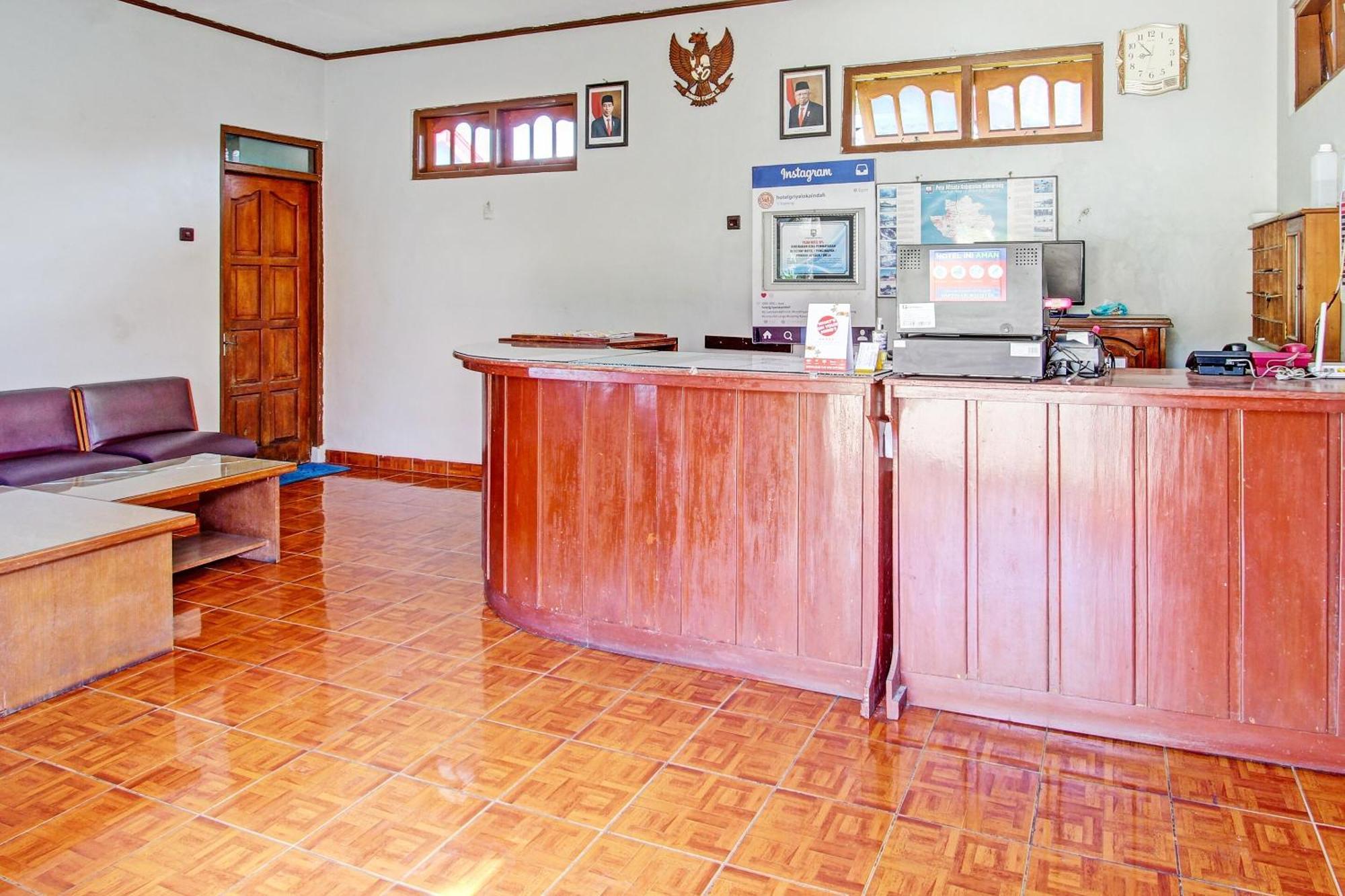 Capital O 91644 Loka Hause Hotel Салатига Екстериор снимка